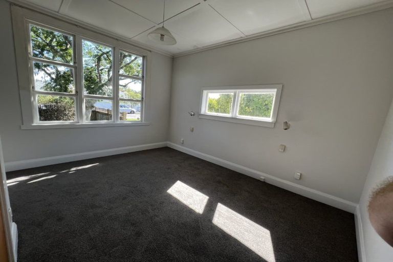 Photo of property in 25 Marne Street, Hokowhitu, Palmerston North, 4410