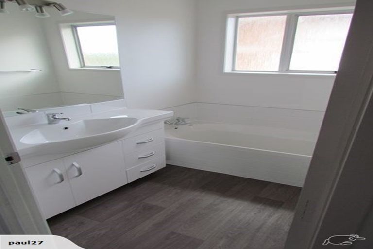 Photo of property in 22 Penton Road, Stanmore Bay, Whangaparaoa, 0932