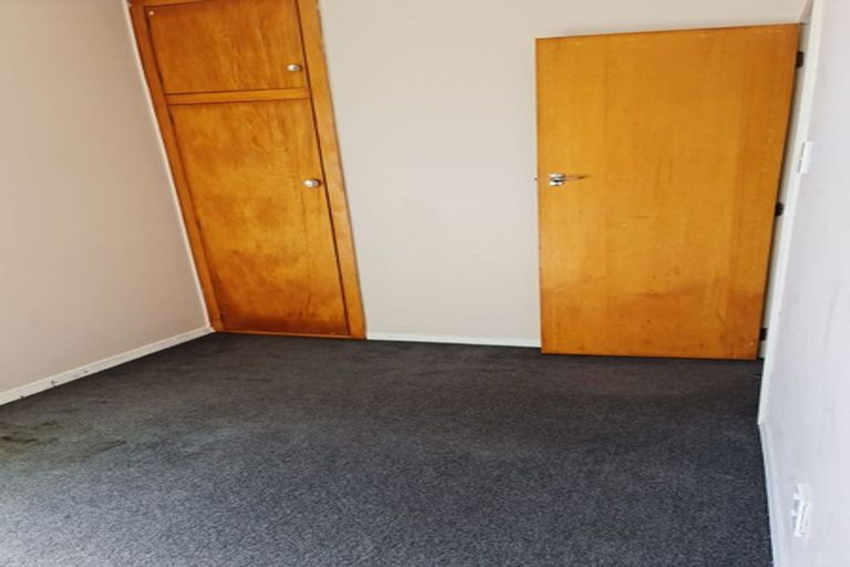 Photo of property in 2/72 Springs Road, Hornby, Christchurch, 8042