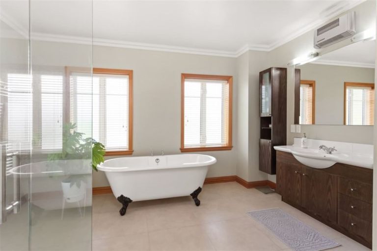 Photo of property in 704 Hills Road, Marshland, Christchurch, 8051