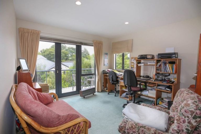 Photo of property in 4 Skyedale Drive, Harewood, Christchurch, 8051