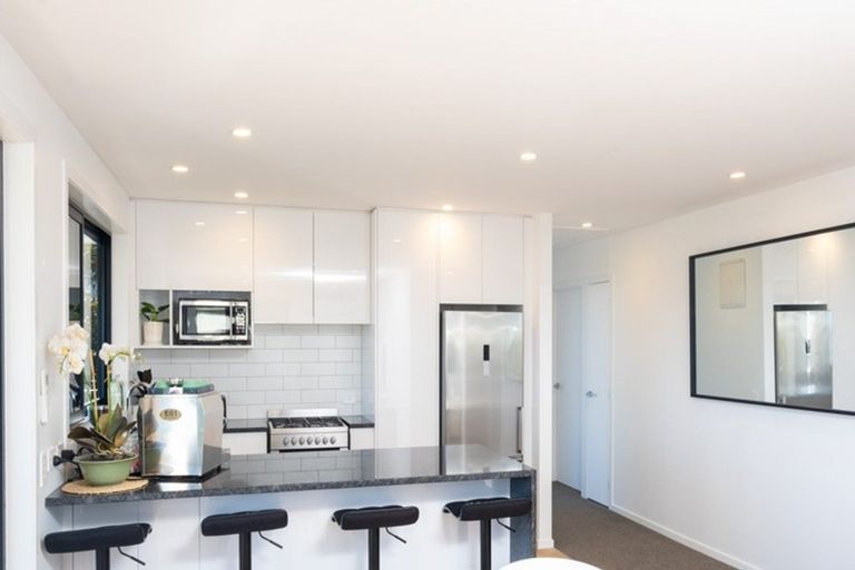 Photo of property in 11 Kowhai Road, Bluff Hill, Napier, 4110