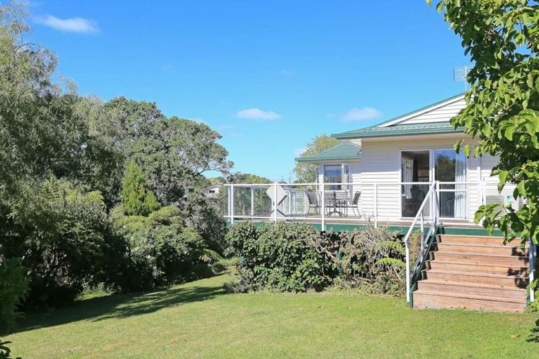 Photo of property in 41b Jaemont Avenue, Te Atatu South, Auckland, 0610