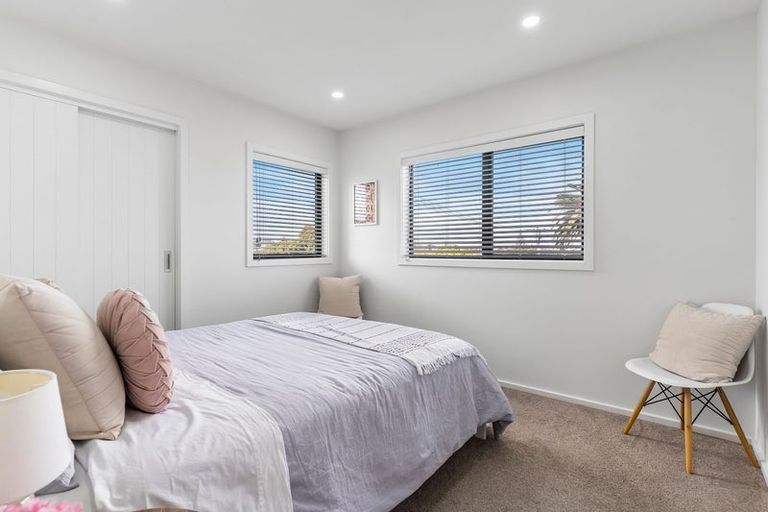 Photo of property in 29a Patons Road, Howick, Auckland, 2014