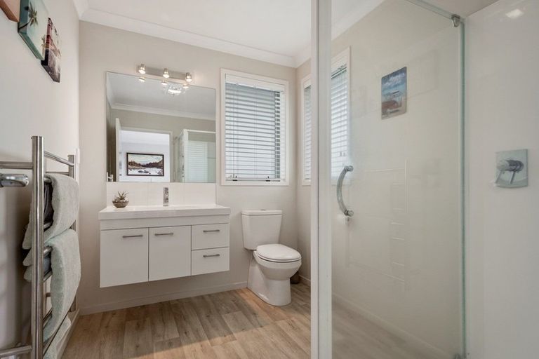 Photo of property in 22 Kohekohe Road, Papamoa Beach, Papamoa, 3118