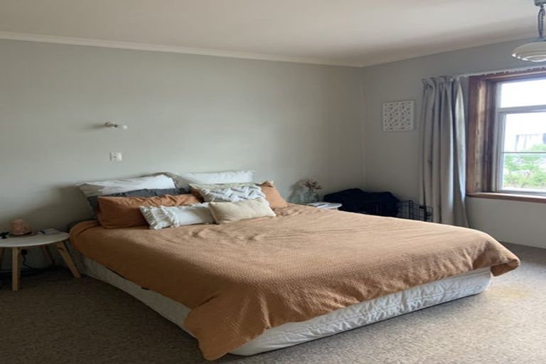 Photo of property in Nissen Court, 11e Hawker Street, Mount Victoria, Wellington, 6011