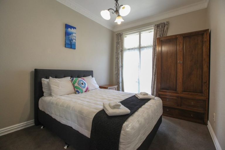 Photo of property in 24 Deseret Road, Temple View, Hamilton, 3218