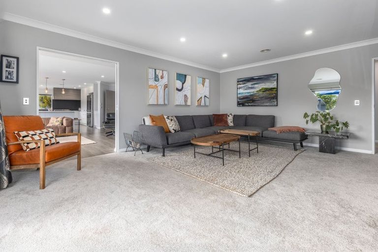 Photo of property in 1 Moss Lane, Raumati Beach, Paraparaumu, 5032