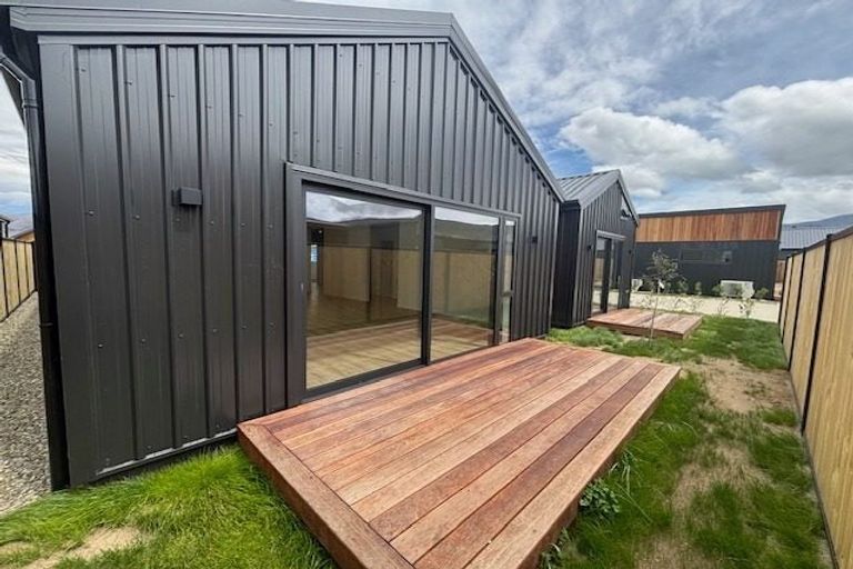 Photo of property in 25 Vintage Street, Cromwell, 9310