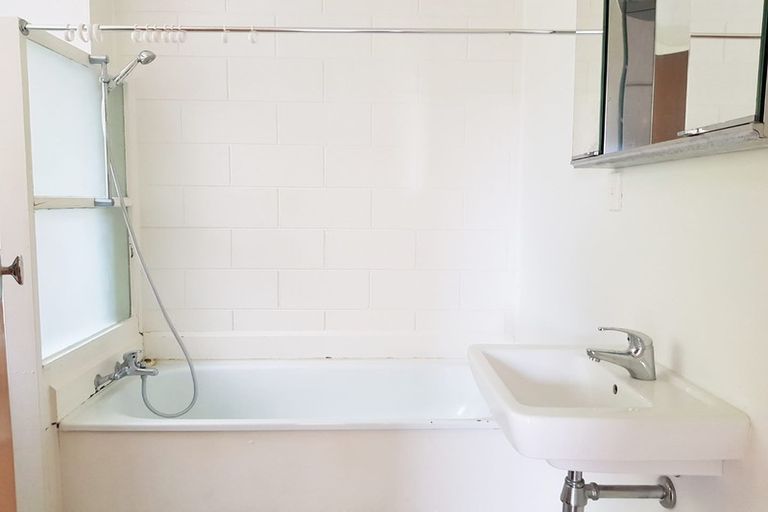 Photo of property in 6/14a Albert Road, Devonport, Auckland, 0624