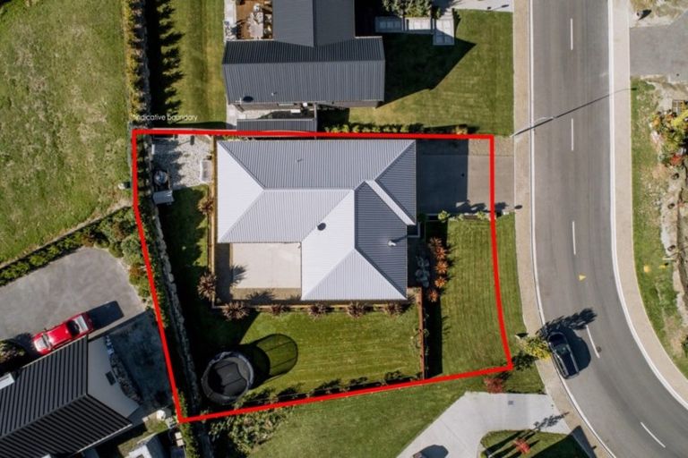 Photo of property in 14 Niger Street, Wanaka, 9305