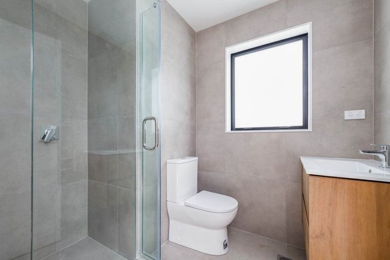 Photo of property in 21 Bei Road, Papakura, 2110