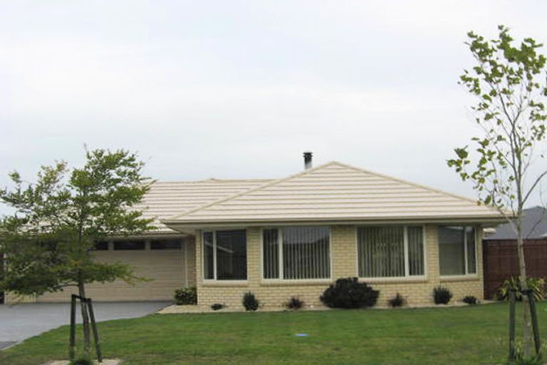 Photo of property in 17 Kinglear Drive, Rolleston, 7614