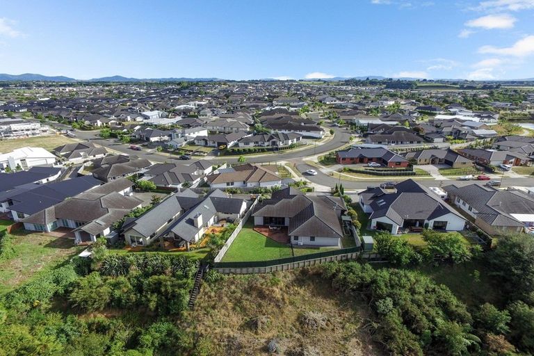 Photo of property in 8 Platina Place, Flagstaff, Hamilton, 3210