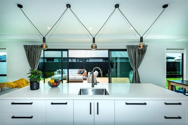 Photo of property in 13 Forge Close, Halswell, Christchurch, 8025