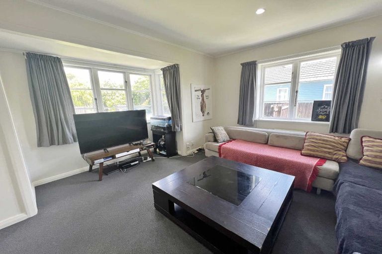 Photo of property in 6 Piko Crescent, Riccarton, Christchurch, 8041