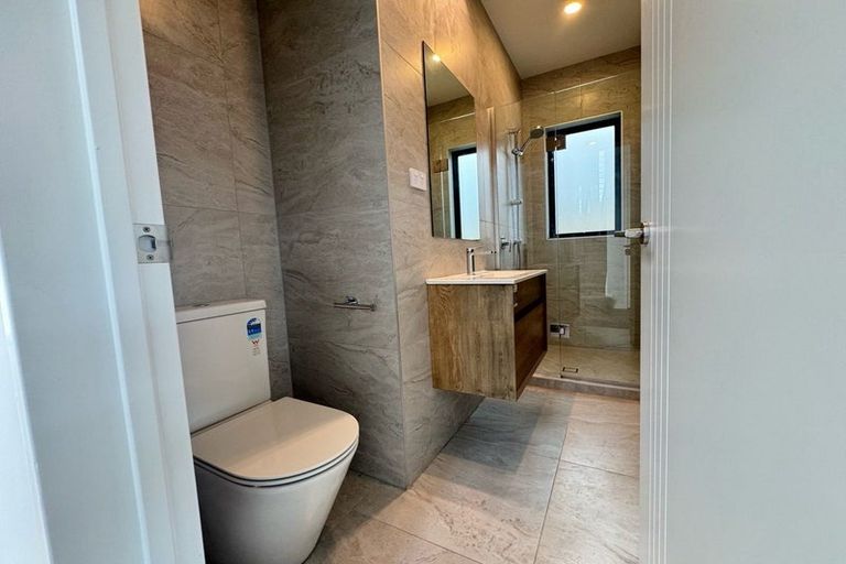 Photo of property in 29 Pilot Drive, Hobsonville, Auckland, 0616