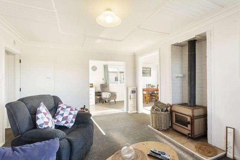 Photo of property in 1 Melville Street, Mosgiel, 9024