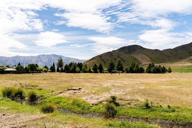 Photo of property in 48 Ahuriri Drive, Omarama, 9412