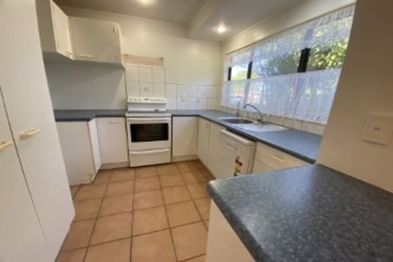 Photo of property in 1a Kowhai Street, Takapuna, Auckland, 0622