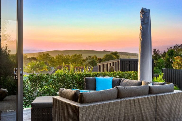 Photo of property in 53 Freshfields Road, Waimauku, 0812