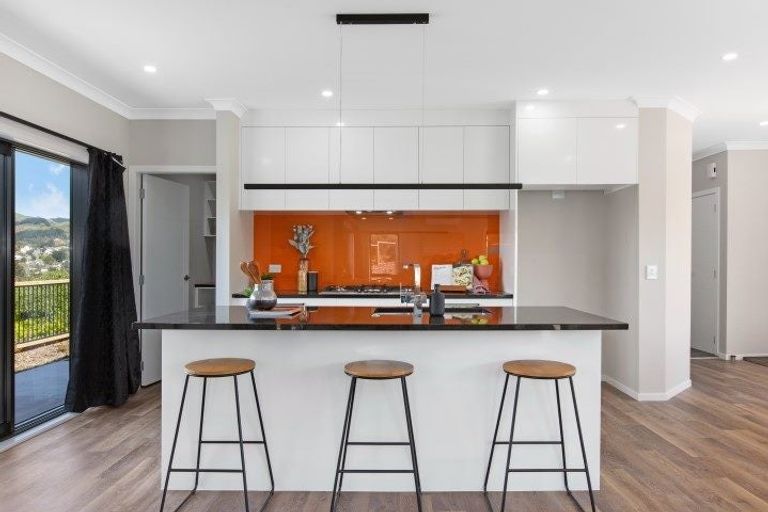 Photo of property in 182 John Burke Drive, Aotea, Porirua, 5024