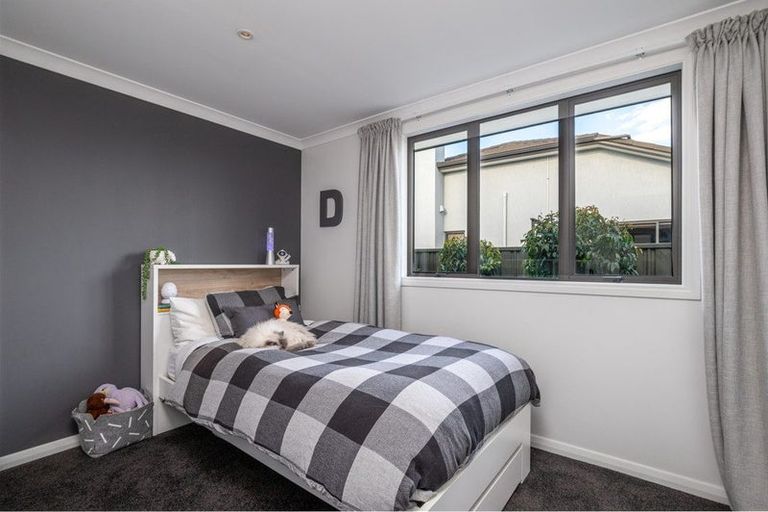 Photo of property in 8 Spruce Close, Alexandra, 9320