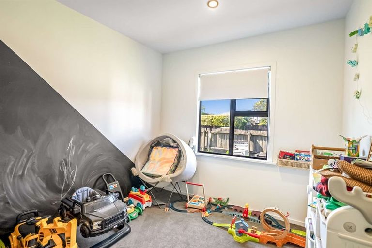 Photo of property in 902 Avonside Drive, Avondale, Christchurch, 8061