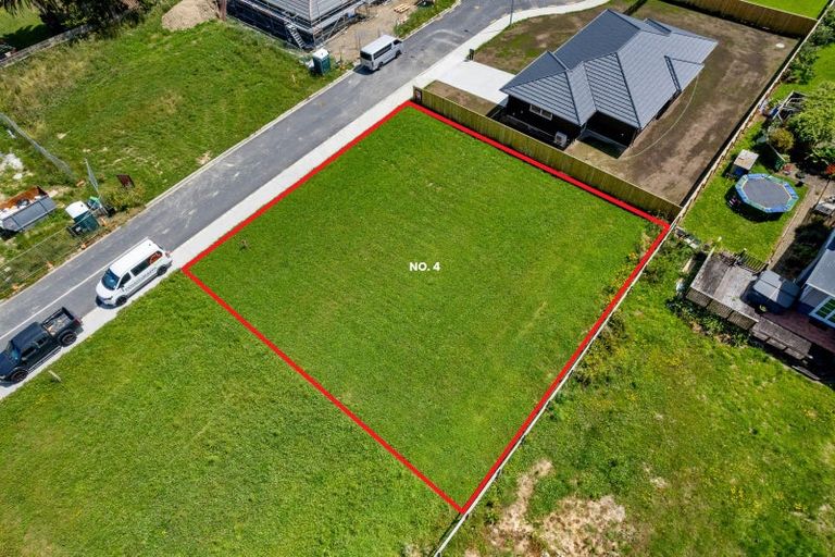 Photo of property in 4 Ropata Te Ao Way, Otaki, 5512