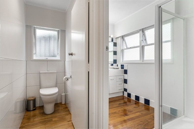 Photo of property in 1/14 Lake View Road, Takapuna, Auckland, 0622