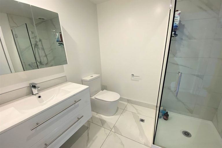 Photo of property in 2/277 Armagh Street, Christchurch Central, Christchurch, 8011