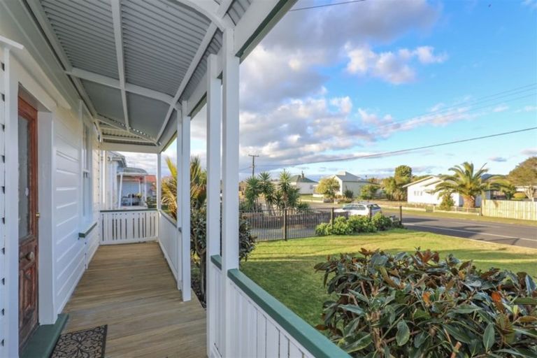 Photo of property in 137 Hakanoa Street, Huntly, 3700