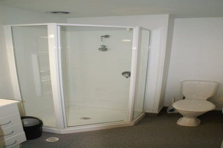 Photo of property in Orange Apartments/victoria Centr, 901/169 The Terrace, Wellington Central, Wellington, 6011