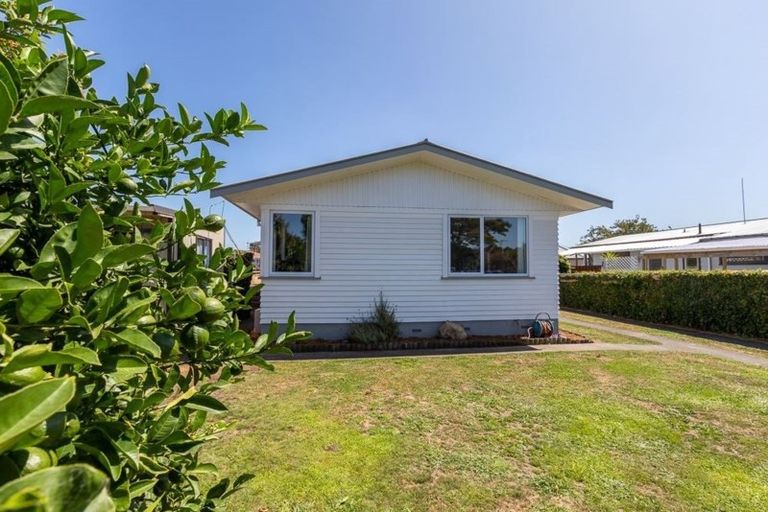 Photo of property in 11 Katherine Place, Melville, Hamilton, 3206