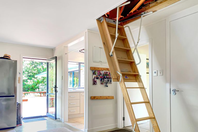 Photo of property in 21 Edkins Road, Kerikeri, 0230