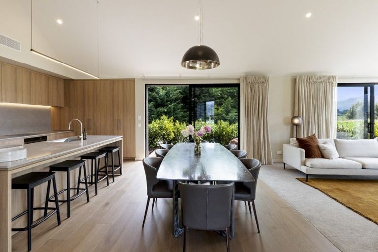 Photo of property in Kawarau Heights, 4 Carrick Lane, Lake Hayes, Queenstown, 9304