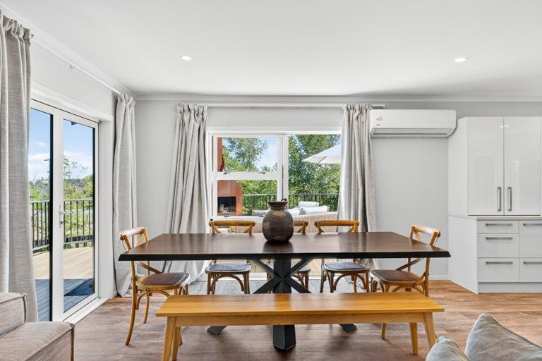 Photo of property in 105 Durham Drive, Havelock North, 4130