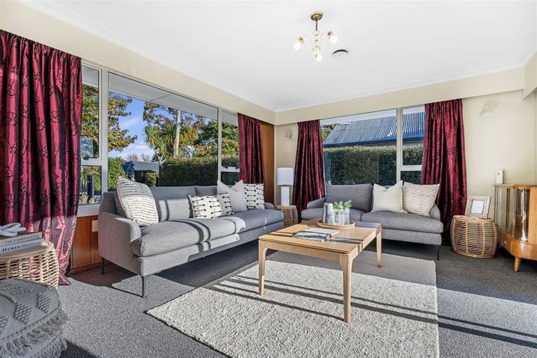 Photo of property in 1/38 Brookside Terrace, Bryndwr, Christchurch, 8053