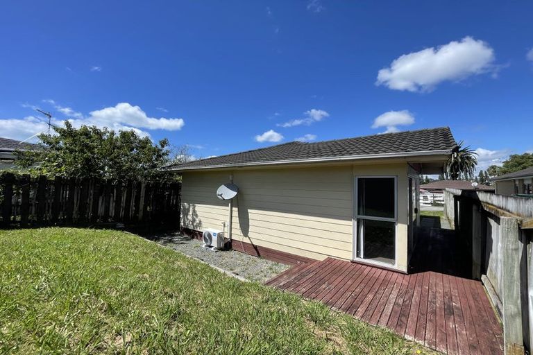 Photo of property in 59 Casuarina Road, Half Moon Bay, Auckland, 2012