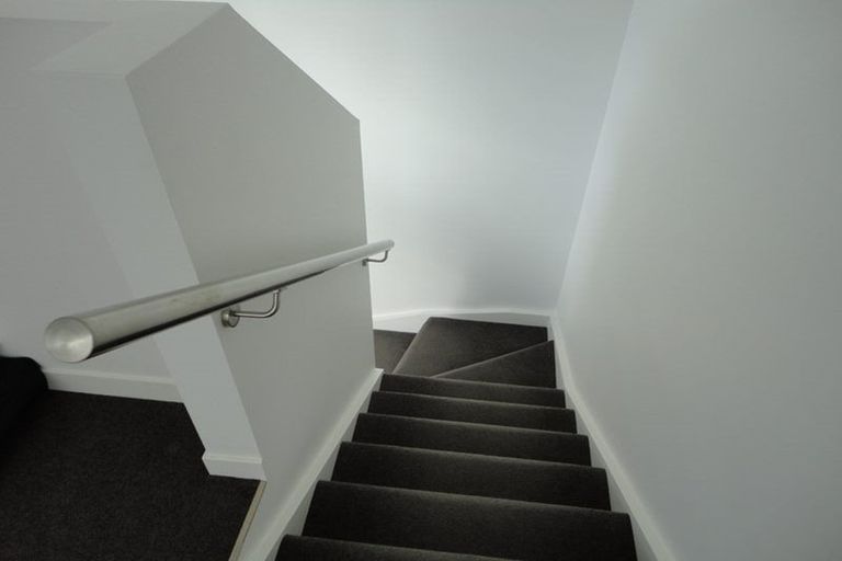 Photo of property in 105 Rongotai Road, Kilbirnie, Wellington, 6022