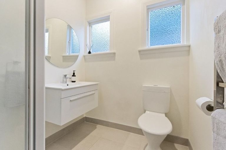 Photo of property in 68 Springfield Road, St Albans, Christchurch, 8014