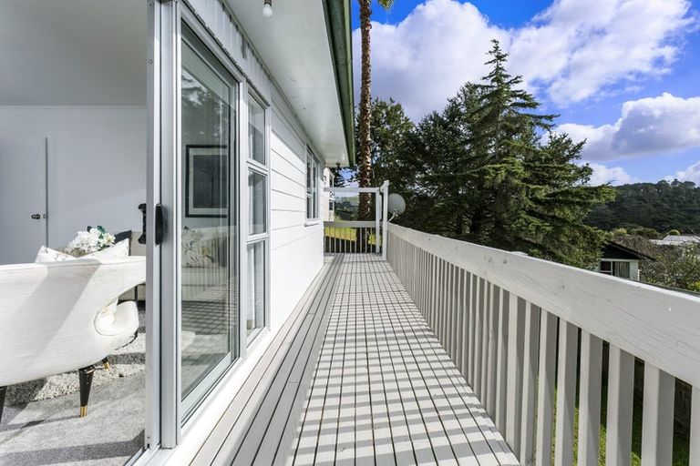 Photo of property in 51 Manuka Road, Bayview, Auckland, 0629