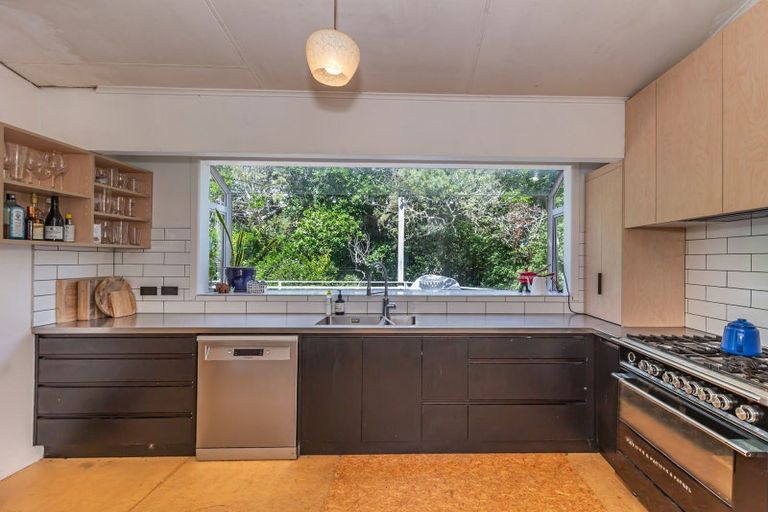 Photo of property in 18 Macarthur Street, Levin, 5510