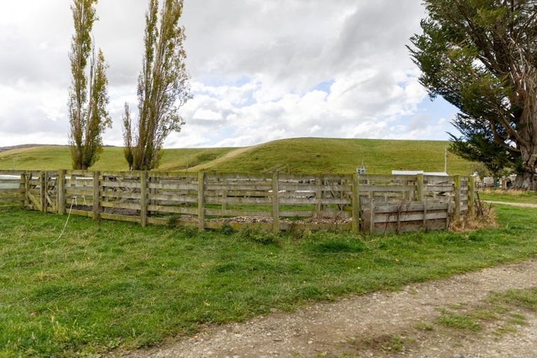 Photo of property in 2034 Riversdale Waikaia Road, Waikaia, Gore, 9777