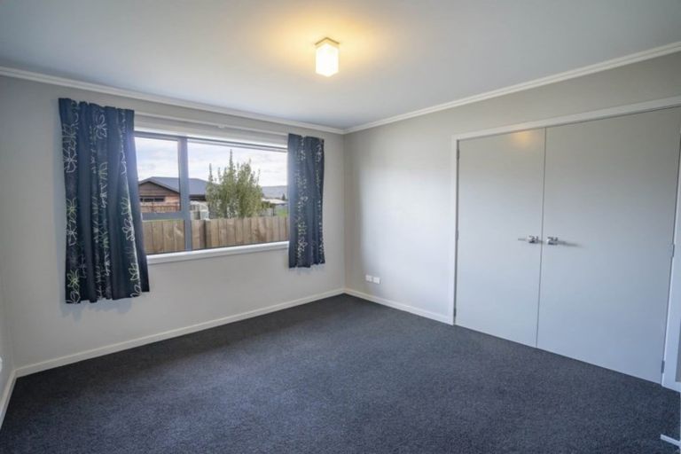 Photo of property in 48 Orbell Crescent, Te Anau, 9679