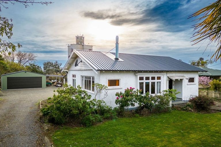 Photo of property in 4 Mill Road, Waimate, 7924