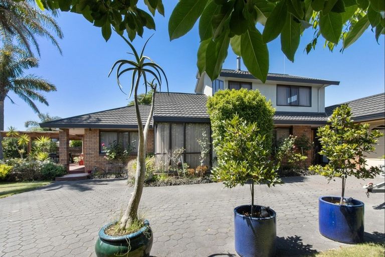 Photo of property in 29 Roskilda Crescent, Taradale, Napier, 4112