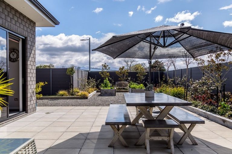 Photo of property in 16 Plains Avenue, Masterton, 5810