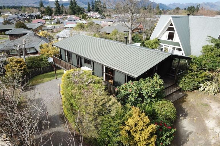 Photo of property in 11 Chalet Crescent, Hanmer Springs, 7334