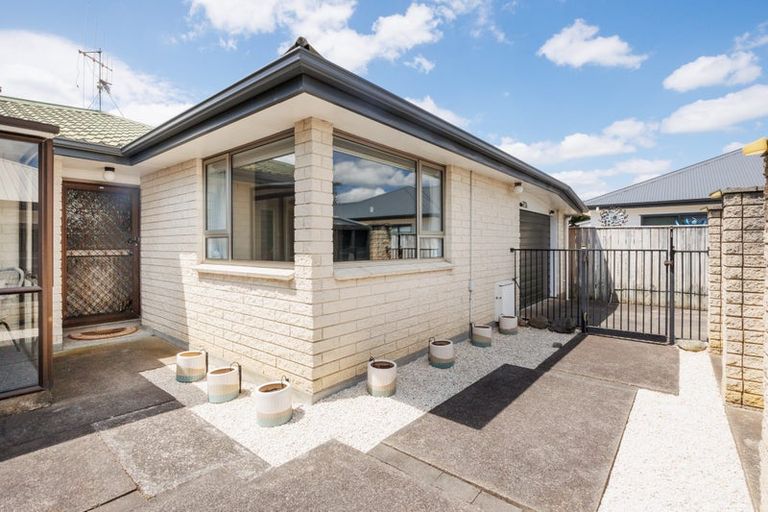 Photo of property in 73a Langley Avenue, Milson, Palmerston North, 4414
